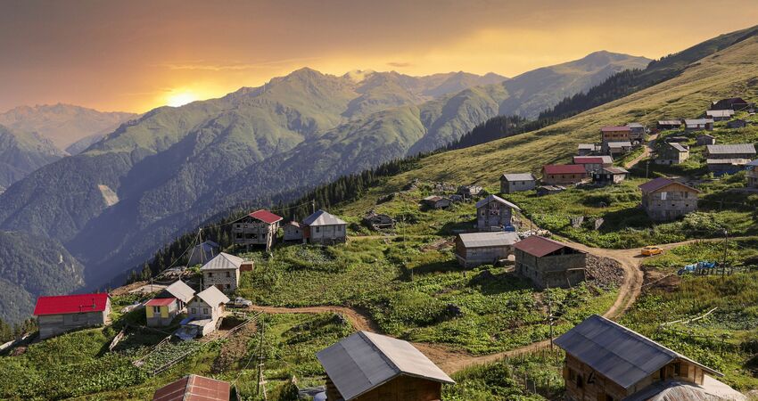  Uçaklı Doğu Karadeniz Batum Tiflis Kars Erzurum Turu (5 Gece Otel Konaklamalı)