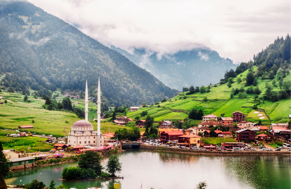  Uçaklı Pegasus İle Doğu Karadeniz Yaylalar ve Batum Turu (4 Gece Otel Konaklamalı)