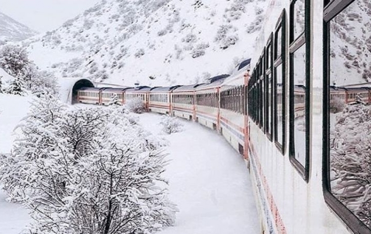  Doğu Ekspresi Türkiye'nin Çatısı Van Kars Erzurum Turu (Uçakla Gidiş Dönüş)