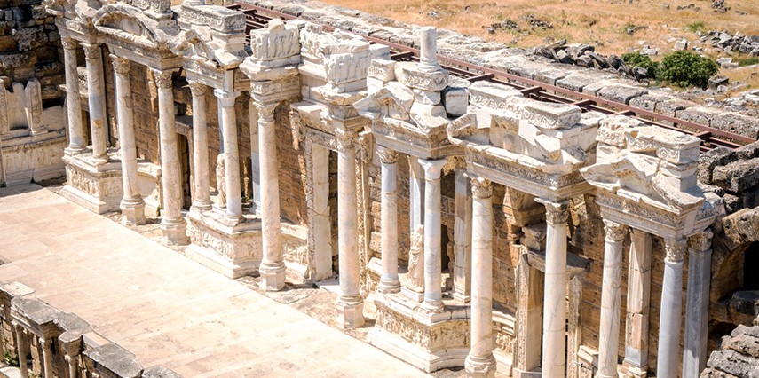 İzmir Çeşme Alaçatı Kuşadası Şirince Efes Pamukkale Turu 