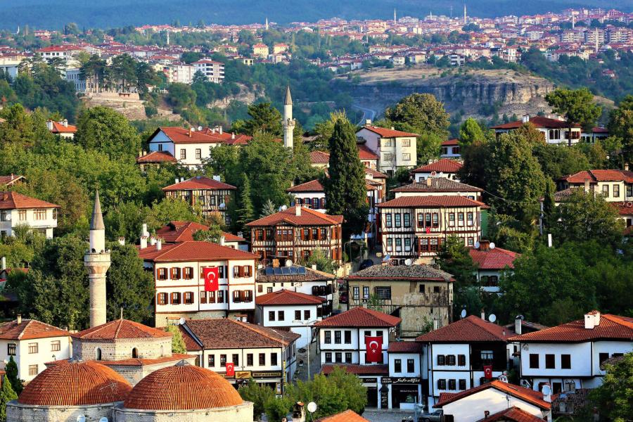 30 Ağustos  Özel Safranbolu Amasra Abant Turu 2 Gece Otel Konaklamalı