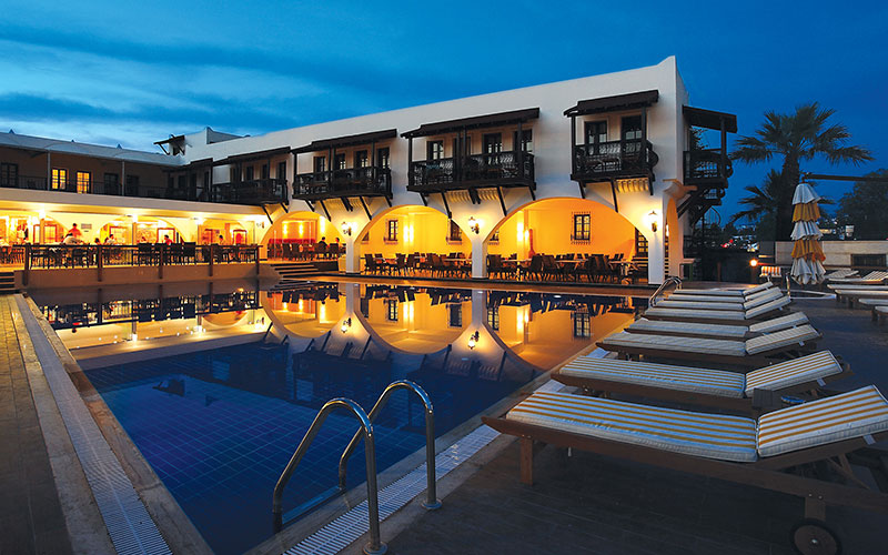 Costa Bitezhan Bodrum Hotel 4 Gece Otel Konaklamalı