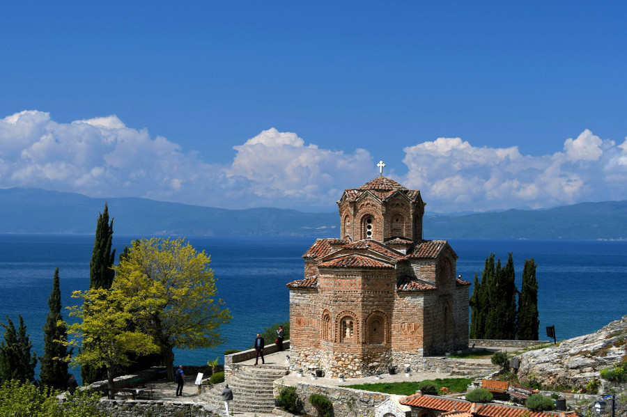 Kosovalı Büyük Balkanlar Ajet Havayolları ile Tüm Çevre Gezileri, Extra Turlar, Akşam Yemekleri ve Balkan Gecesi Dahil !(SKP-SKP
