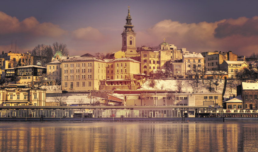 İzmir Çıkışlı Vizesiz Uçaklı Balkan Masalı Turu