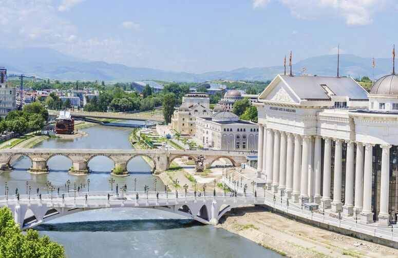 Kosovalı Büyük Balkan Turu THY İle Extra Turlar ve Akşam Yemekleri Dahil 7 Gece
