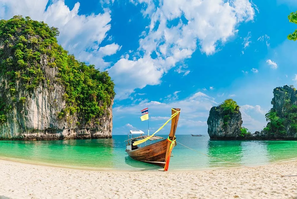 Elegant Phuket & Bangkok & Pattaya Emirates Hava Yolları ile 6 Gece Ekstra Turlar Dahil (HKT-BKK) 2026