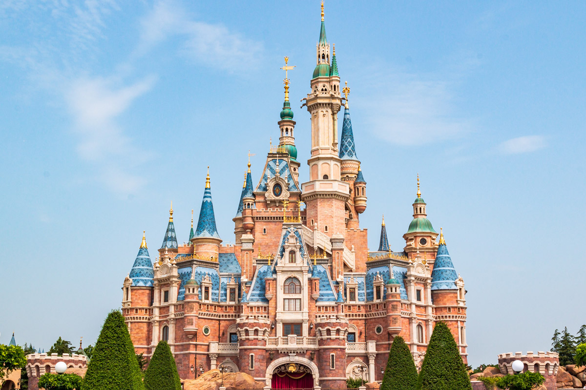 Sömestr,Ramazan Bayramı Dönemi Comfort Paris & Disneyland Turu Türk Hava Yolları ile 3 Gece Ekstra Turlar Dahil CDG-CDG)