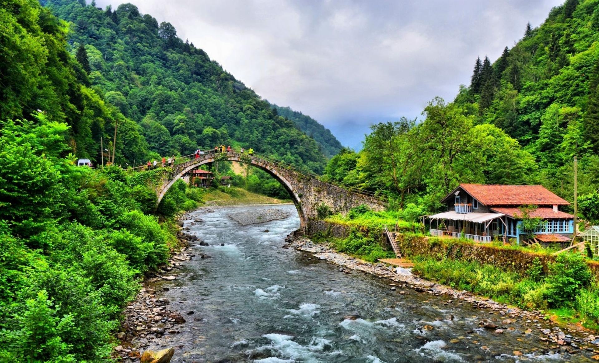 Karadeniz Yaylalar ve Batum Turu / 3 Gece Otel Konaklamalı