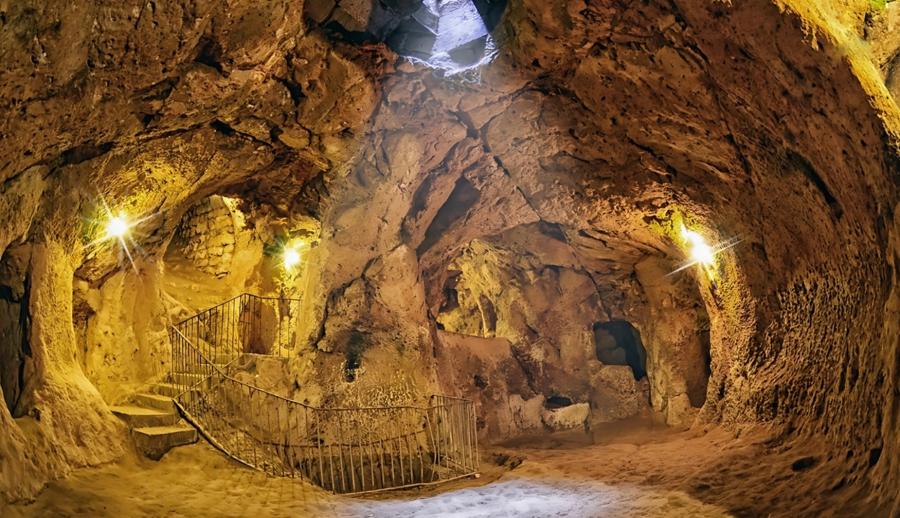 Yılbaşı Özel Gala Dahil Kapadokya Ihlara Vadisi ve Ürgüp Göreme Turu (2 Gece Otel Konaklamalı)