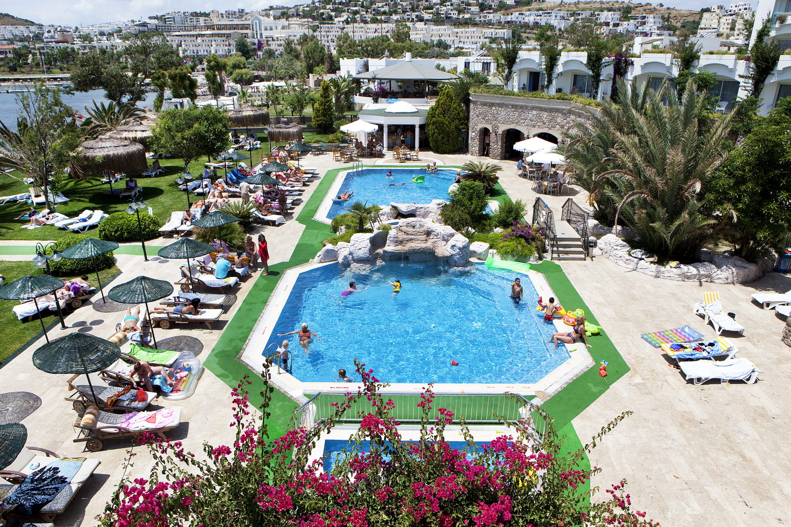 Royal Asarlık Beach Hotel & Spa 3 Gece Otel Konakalamalı