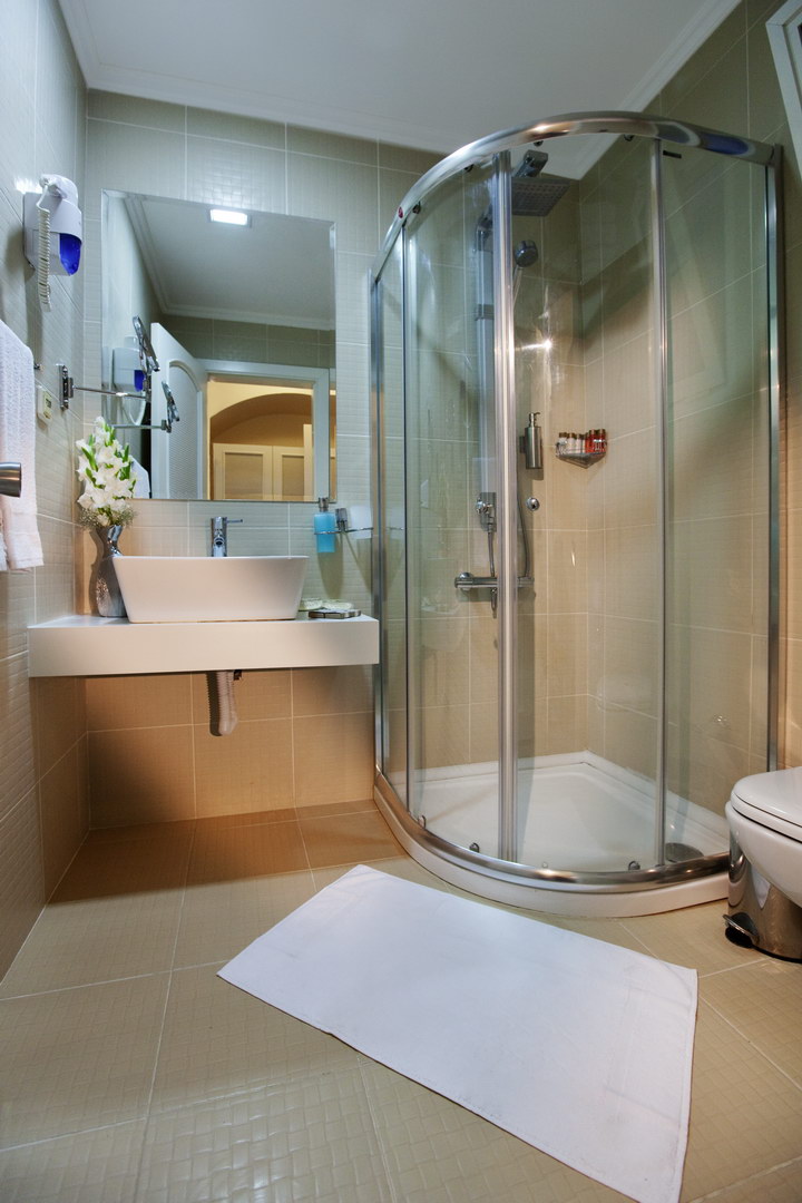 Royal Asarlık Beach Hotel & Spa 3 Gece Otel Konakalamalı