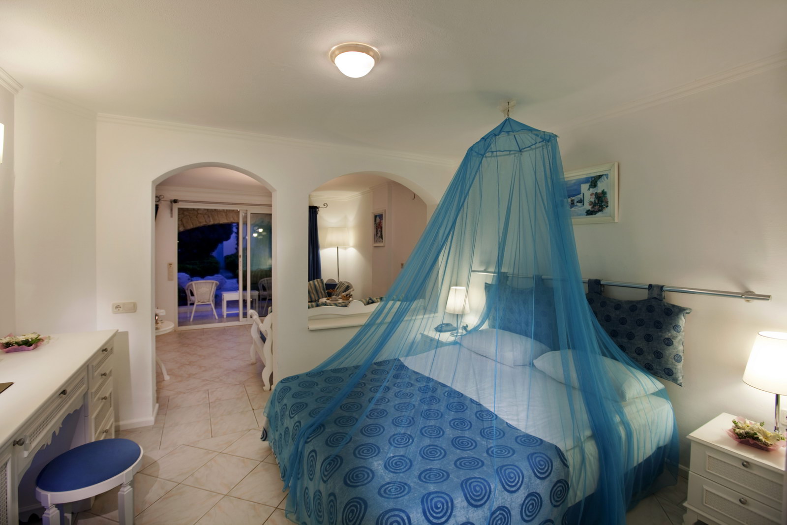 Royal Asarlık Beach Hotel & Spa 3 Gece Otel Konakalamalı